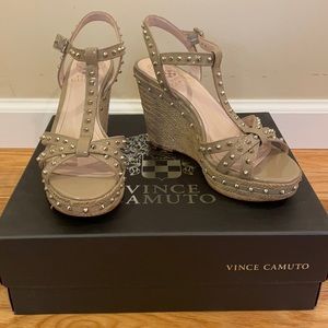 Vince Camuto Wedges